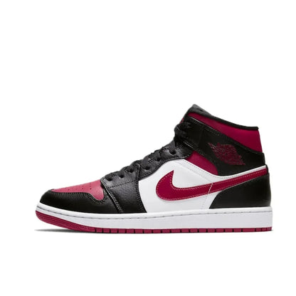 Nike Original Air Jordan 1 MID Classic Men's Basketball Shoes Comfortable Wear-resistant Anti-skid Black and White Colorway