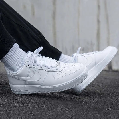 Nike Original White Air Force 1 07 Low Trendy Board Shoes Lightweight Breathable Mens Casual Shoes