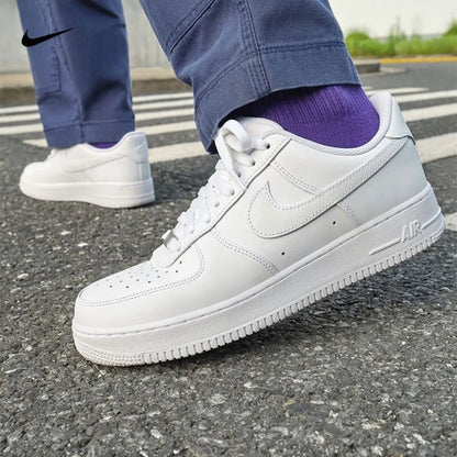 Nike Original White Air Force 1 07 Low Trendy Board Shoes Lightweight Breathable Mens Casual Shoes